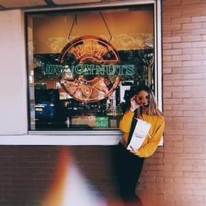 Meet your Posher, Riley